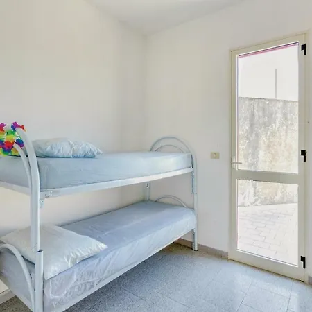 Trilo Apartment